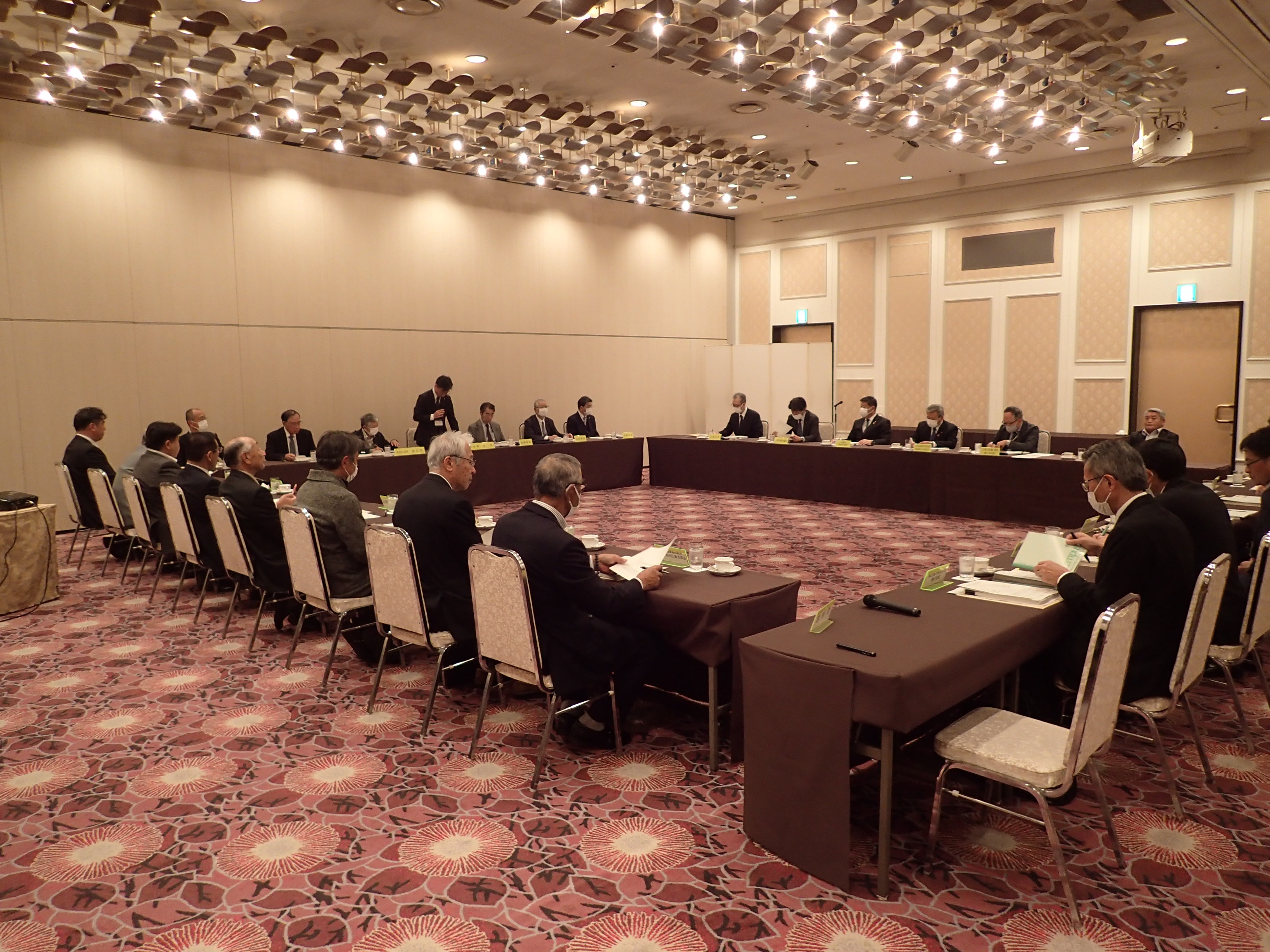 第166回女川原子力発電所環境保全監視協議会を開催しました（令和5年11月24日）